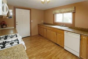 1106 5th St, Three Rivers, MI 49093 photo 5
