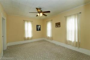 1106 5th St, Three Rivers, MI 49093 photo 3