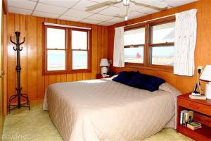 673 Lakeside Rd, Macatawa, MI 49434 photo 9