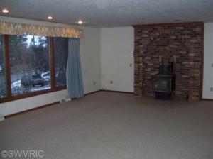 7907 50th Ave, Remus, MI 49340 photo 4