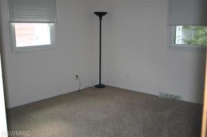 720 E North Dr, Marshall, MI 49068 photo 11