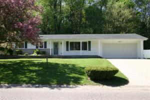 720 E North Dr, Marshall, MI 49068 photo 2