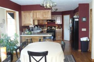 700 Cheshire, Sturgis, MI 49091 photo 8