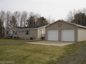 380 S Stephens Rd, Custer, MI 49405 photo 1