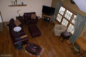 333 N North St, White Cloud, MI 49349 photo 3