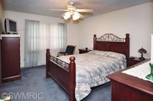 1173 106th Ave, Plainwell, MI 49080 photo 10