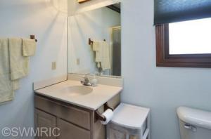 1173 106th Ave, Plainwell, MI 49080 photo 11