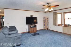 1173 106th Ave, Plainwell, MI 49080 photo 5