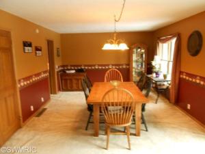 809 Bradford Dr, Belding, MI 48809 photo 7