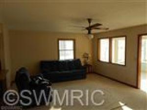 52 Summit, Saranac, MI 48881 photo 7