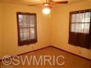52 Summit, Saranac, MI 48881 photo 5