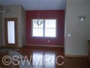 595 Kellogg, Ionia, MI 48846 photo 4