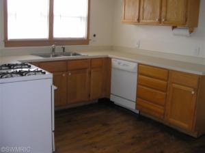 209 E North, Marcellus, MI 49067 photo 4