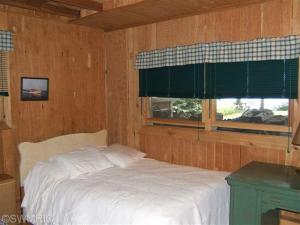 4786 Bluff Rd, Whitehall, MI 49461 photo 16