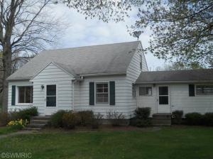 105 E Monroe, Marcellus, MI 49067 photo 2