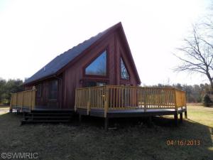 5177 E 52nd St, Newaygo, MI 49337 photo 4