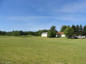 5274 E 6 Mile Rd, White Cloud, MI 49349 photo 4