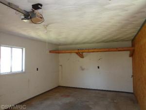 407 E First St, Ovid, MI 48866 photo 17