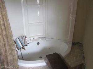 6240 Cunningham, Freeport, MI 49325 photo 13
