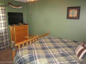 6240 Cunningham, Freeport, MI 49325 photo 11