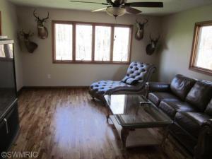 6240 Cunningham, Freeport, MI 49325 photo 5