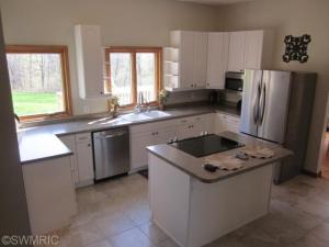 6240 Cunningham, Freeport, MI 49325 photo 2
