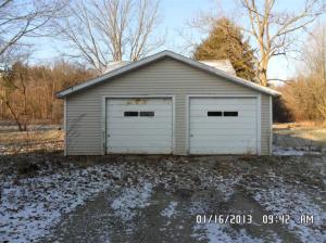 134 4th St, Plainwell, MI 49080 photo 2