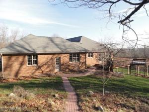 2475 Gee Dr SE, Lowell, MI 49331 photo 5