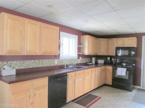 211 Lynn St, Reading, MI 49274 photo 4