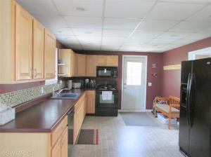 211 Lynn St, Reading, MI 49274 photo 3