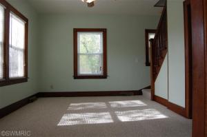 646 Harrison Ave, Belding, MI 48809 photo 3