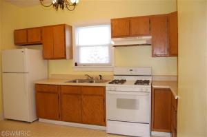 646 Harrison Ave, Belding, MI 48809 photo 4