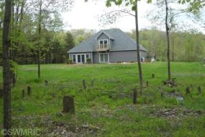 12397 S Loader Ln, Grant, MI 49327 photo 5
