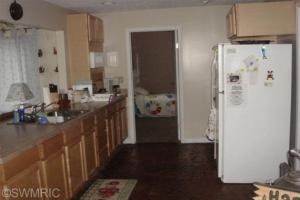 12397 S Loader Ln, Grant, MI 49327 photo 2