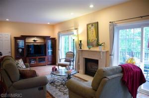 12562 N Sherman Lake Dr, Augusta, MI 49012 photo 3
