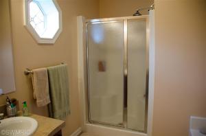12562 N Sherman Lake Dr, Augusta, MI 49012 photo 16