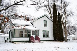 701 8th St, Three Rivers, MI 49093 photo 1