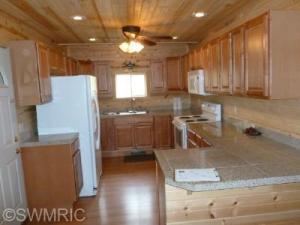 800 E Augusta Dr, Augusta, MI 49012 photo 5