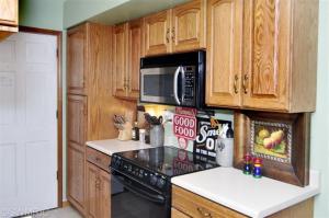 400 Sherman, Marshall, MI 49068 photo 6