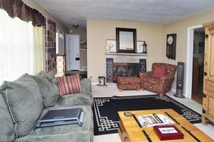 400 Sherman, Marshall, MI 49068 photo 4