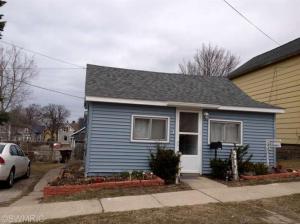 232 Third Ave, Manistee, MI 49660 photo 2