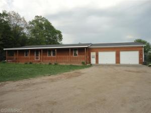 988 Fuller Rd, Bailey, MI 49303 photo 1