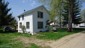 240 Station St, Constantine, MI 49042 photo 2