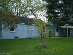 424 Third St, Edmore, MI 48829 photo 6