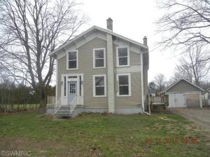 865 E Green St, Marshall, MI 49068 photo 1