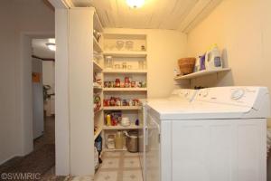 403 E Ann St, Belding, MI 48809 photo 19