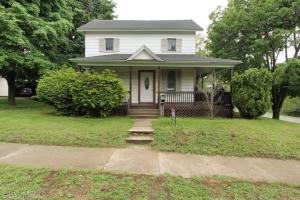 403 E Ann St, Belding, MI 48809 photo 1