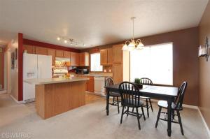 739 Pine Ridge Dr, Belding, MI 48809 photo 10