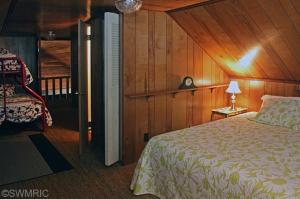 62187 Lagoon, Cassopolis, MI 49031 photo 17