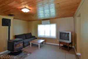4706 Watson Rd, Three Oaks, MI 49128 photo 5